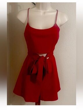 Red Bow Front Dress — Romper‑Style Cutout — Fit & Flare Mini Size Medium